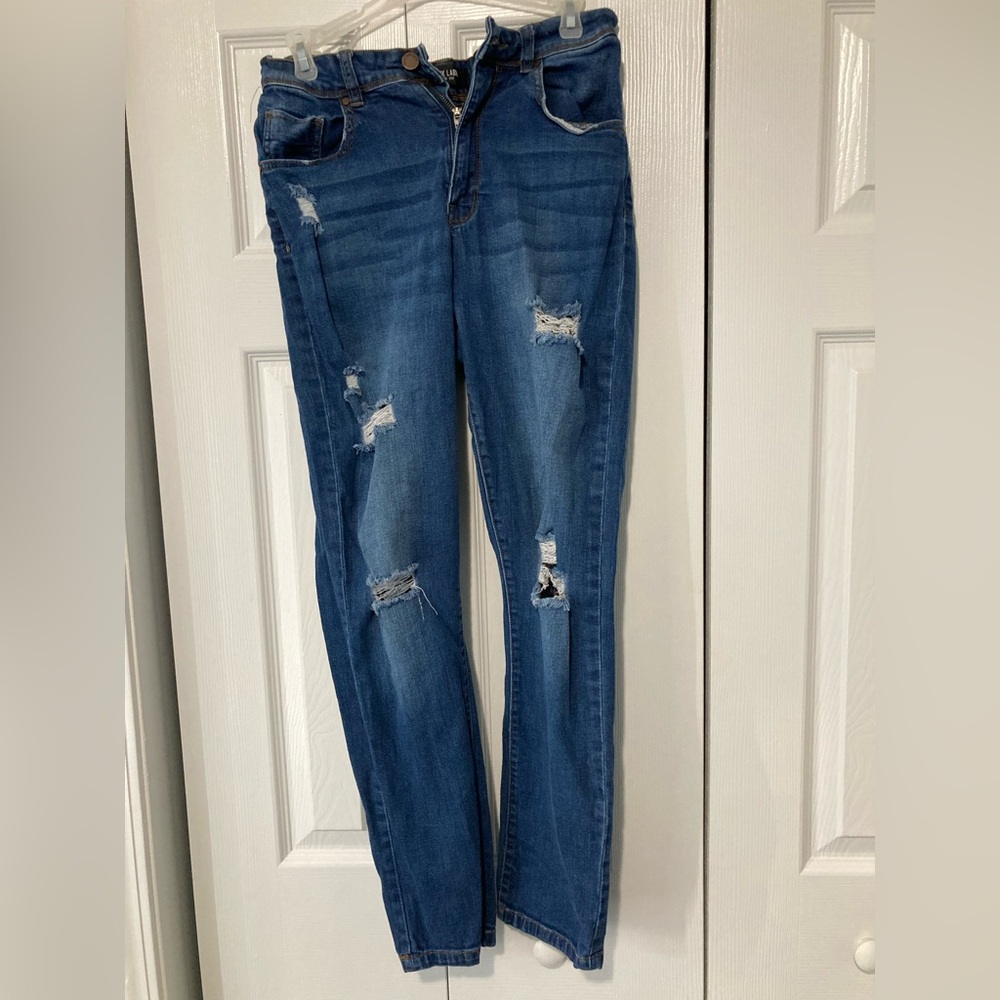 Women’s Ripped Blue Denim Jeans